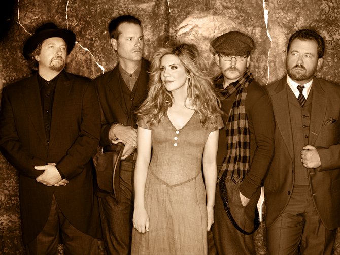 alison Kraus and Union Station photo